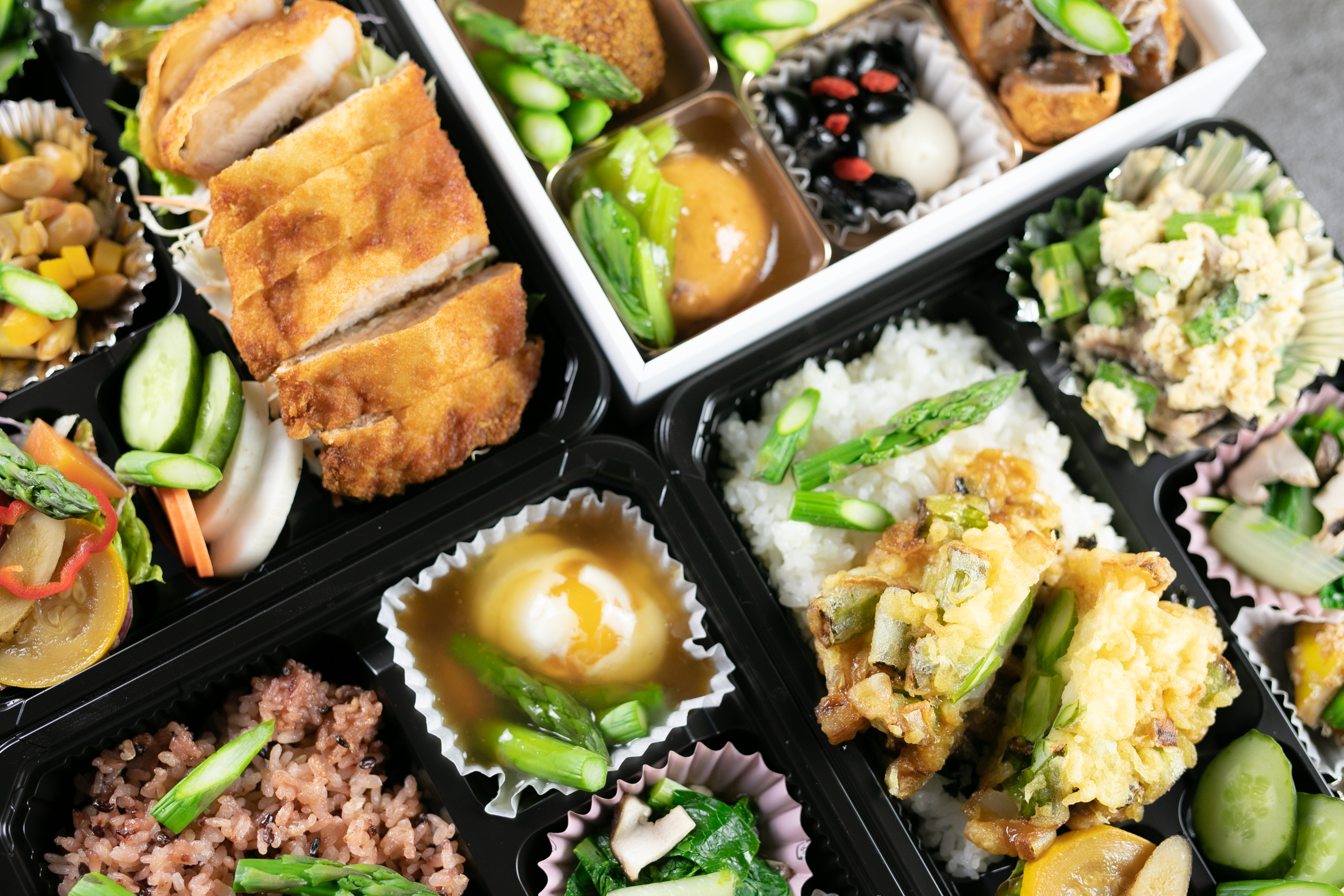 Home あじなお やっぱりおいしい だしの和食 無添加割烹レストラン 八王子