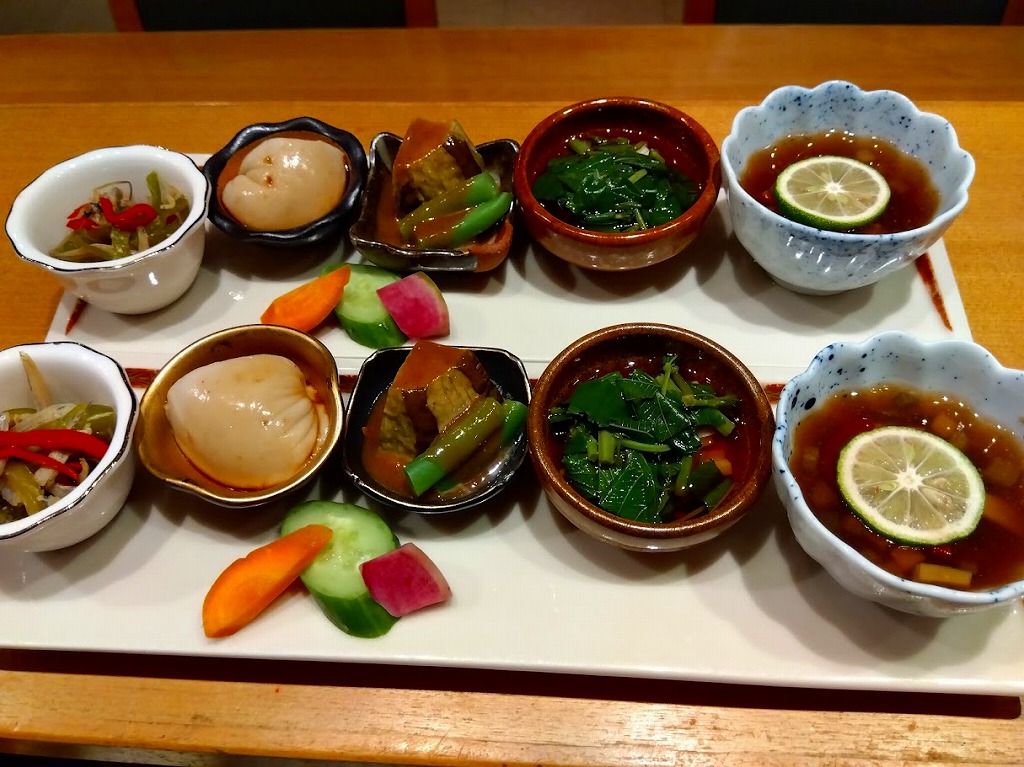 だしの和食　あじなお～八王子・日本料理・無添加レストラン～   だしの和食 あじなお～八王子・日本料理・無添加レストラン～ #食事で「何を食べるか？」より重要なこと – 食事で「何を食べるか？」より重要なこと たとえば今日あなたが これから 「お昼ごは 食事で「何を食べるか？」より重要なこと たとえば今日あなたが これから 「お昼ごは 懐石コース前菜9月　八王子無添加高級日本料理レストラン≪だしの和食　あじなお≫